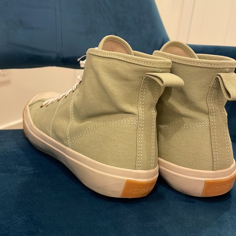 Green J crew - Picture 4 of 4